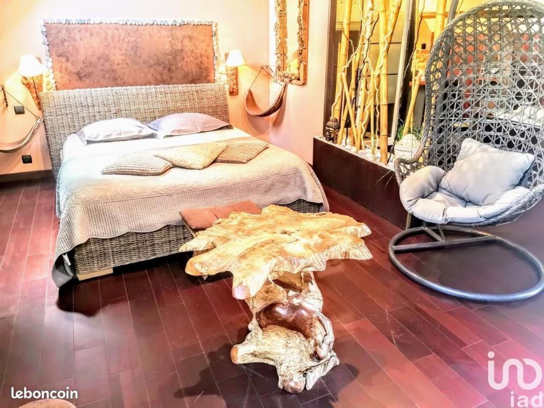 Chambres D Hotes ,Hotel ,Secret D'Une Nuit A Vicq Pres De Onnaing,Avec Piscine Kültér fotó
